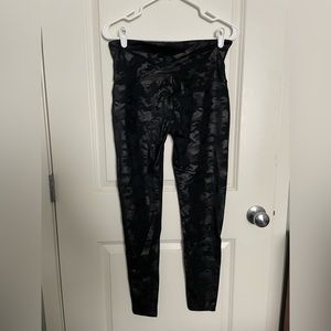 SPANX black Camo seamless leggings XL